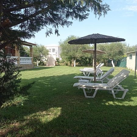 Villa Yannis Roda  Luaran gambar